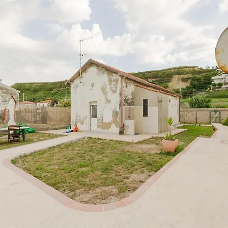 The House * Ortona
